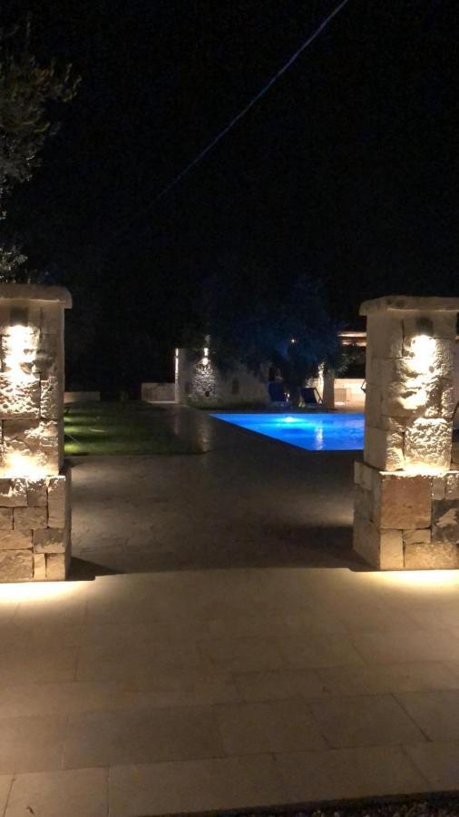 Вилла I Trulli Di Mario Чистернино Экстерьер фото
