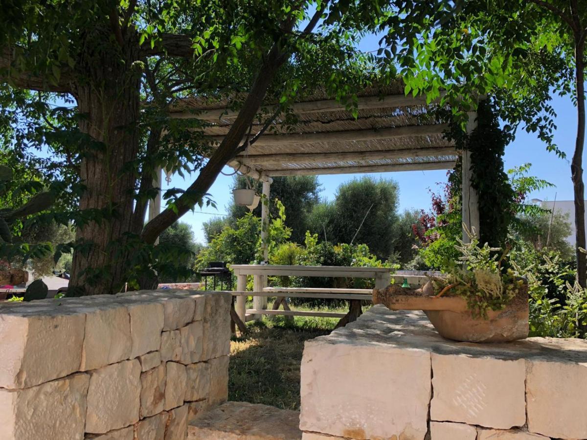 Вилла I Trulli Di Mario Чистернино Экстерьер фото