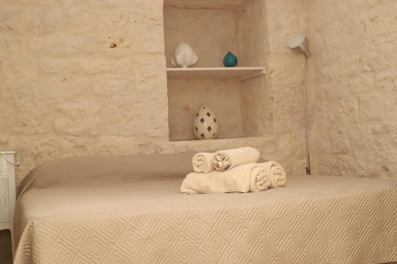Вилла I Trulli Di Mario Чистернино Экстерьер фото