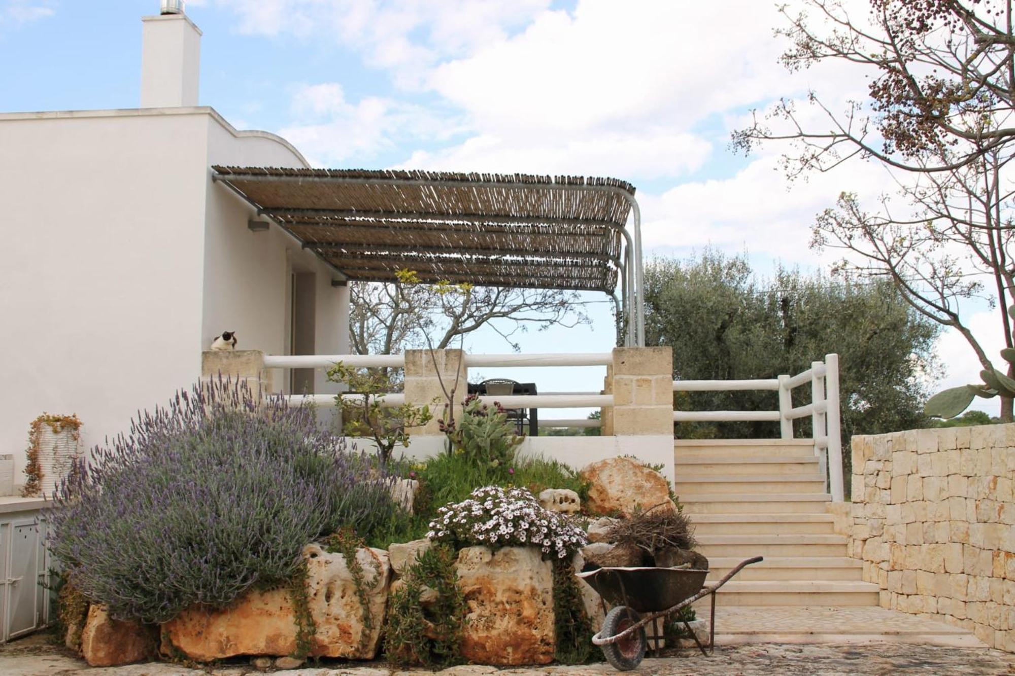 Вилла I Trulli Di Mario Чистернино Экстерьер фото